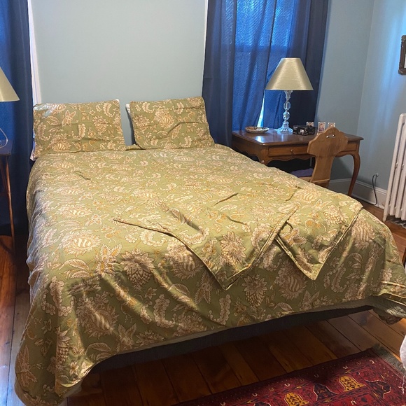 Pottery Barn queen duvet set - Picture 1 of 6